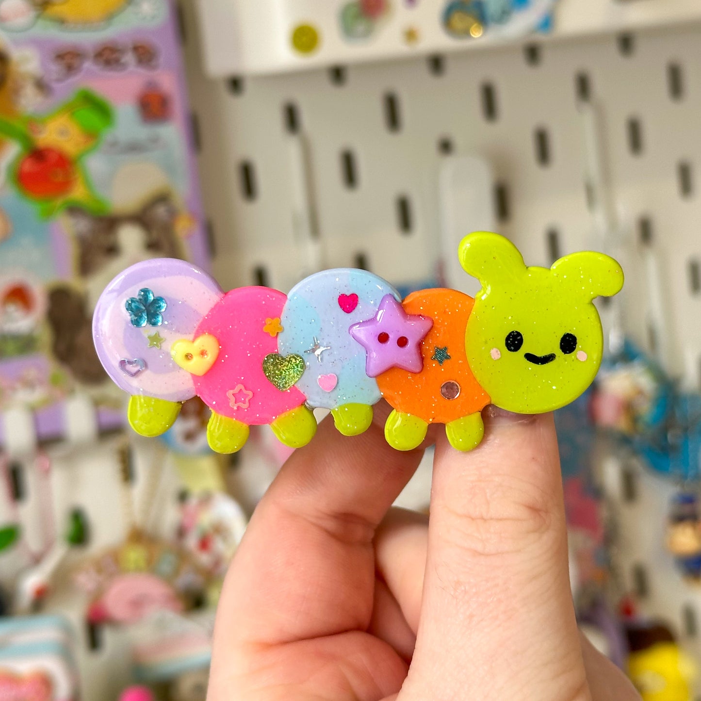 Caterpillar Clips