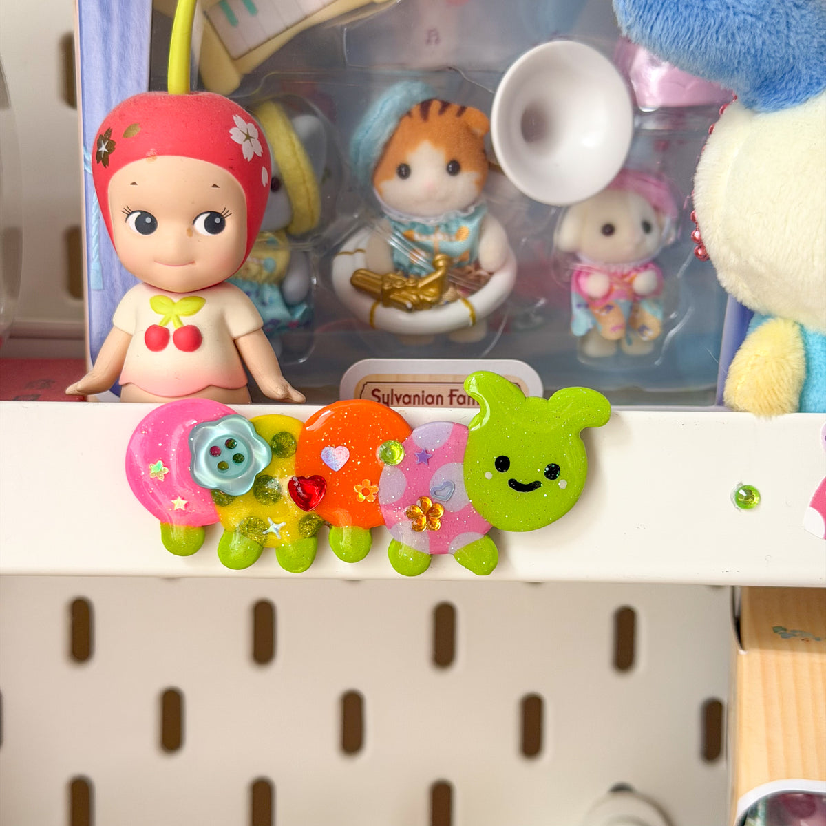 Caterpillar Magnets