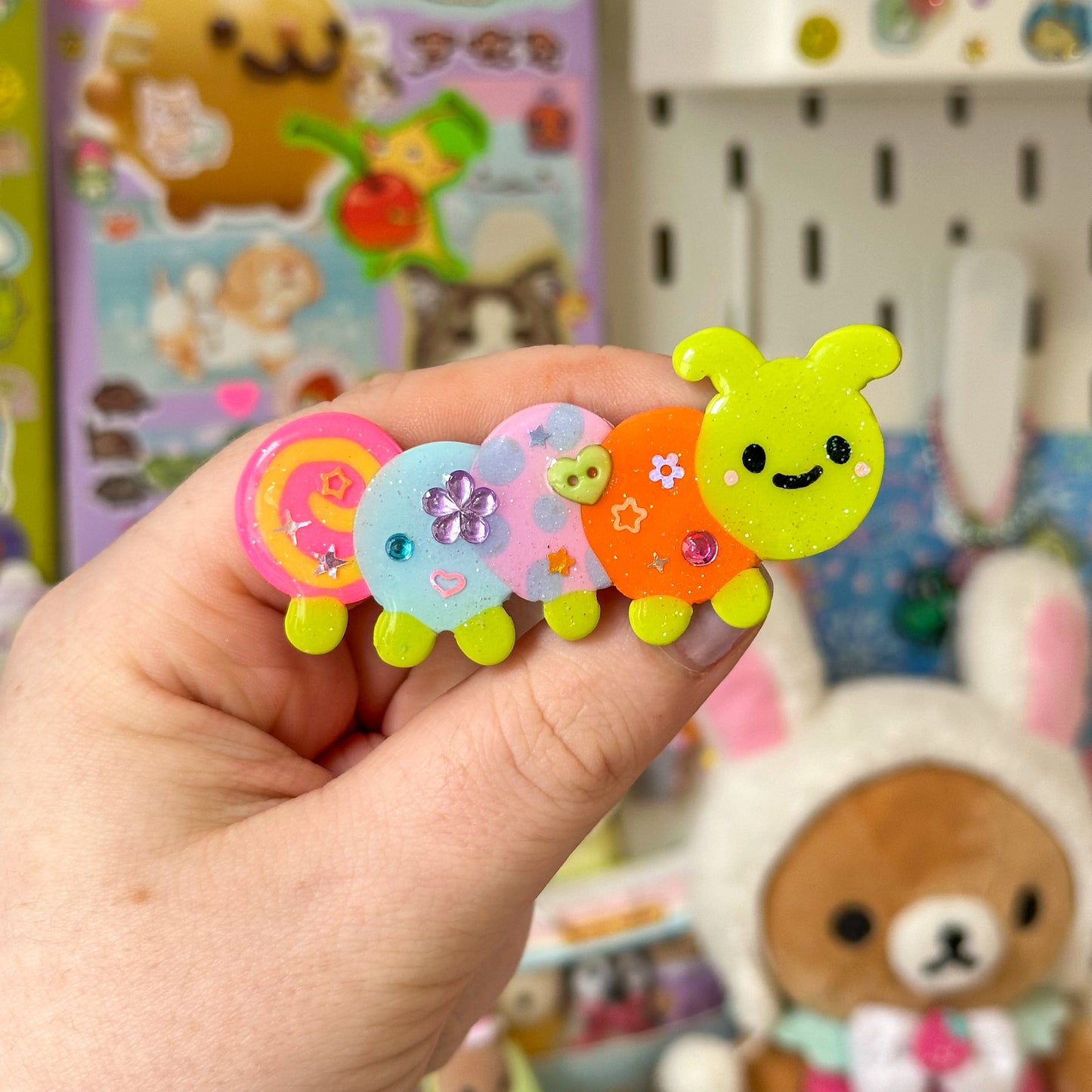 Caterpillar Clips