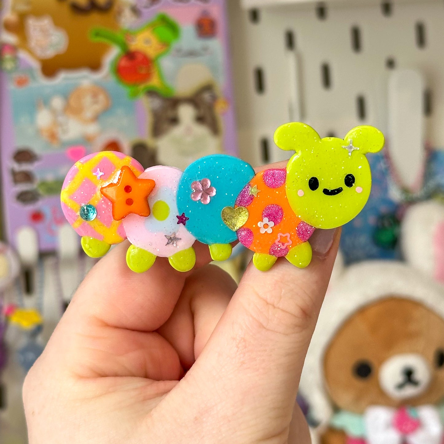 Caterpillar Clips