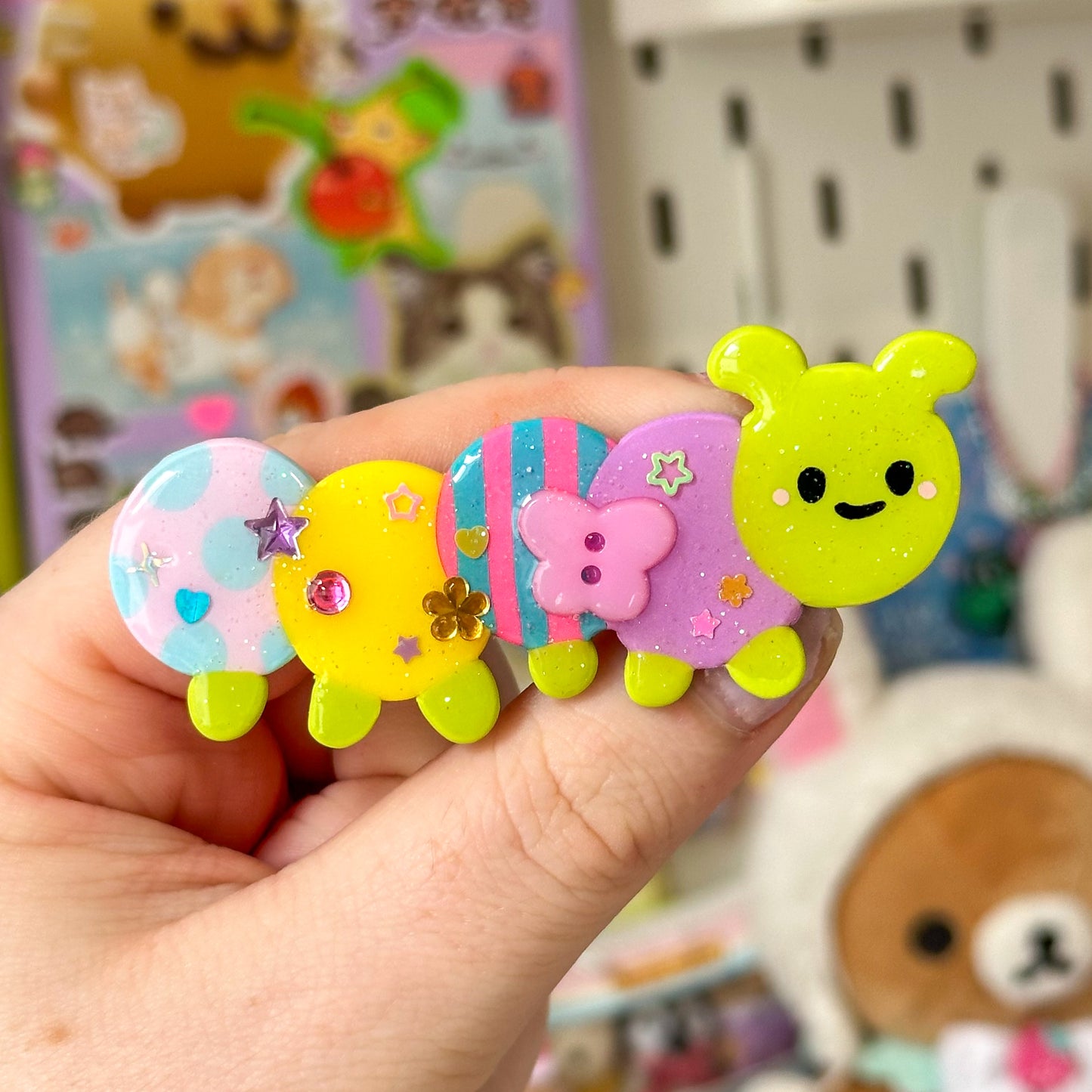 Caterpillar Clips
