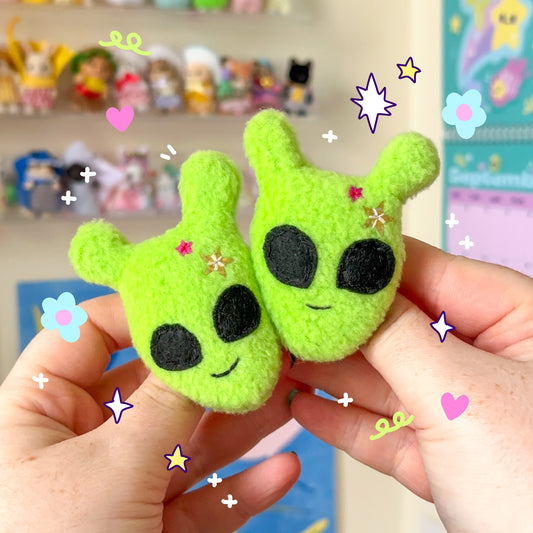 Mini Alien Plushie Pin